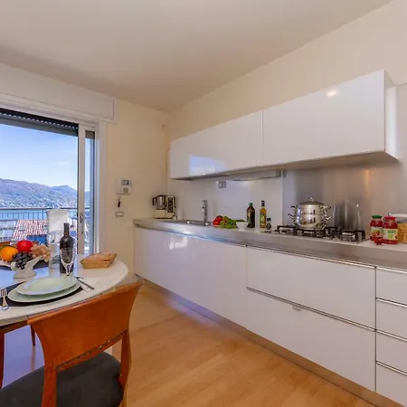 Sleeps 6 Wifi Apartament Baveno